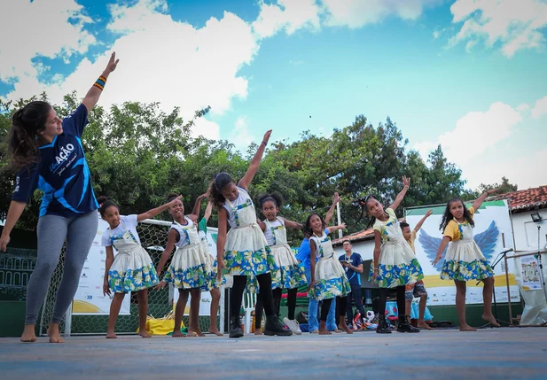 Instituto Brasil Solidário promove oficinas gratuitas de arte e cultura em São Raimundo Nonato
