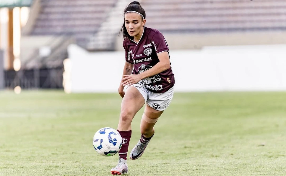Júlia Beatriz, atacante piauiense da Ferroviária