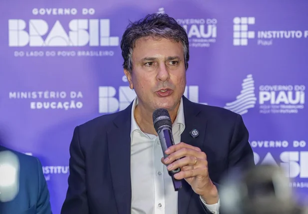 Ministro da Educação Camilo Santana
