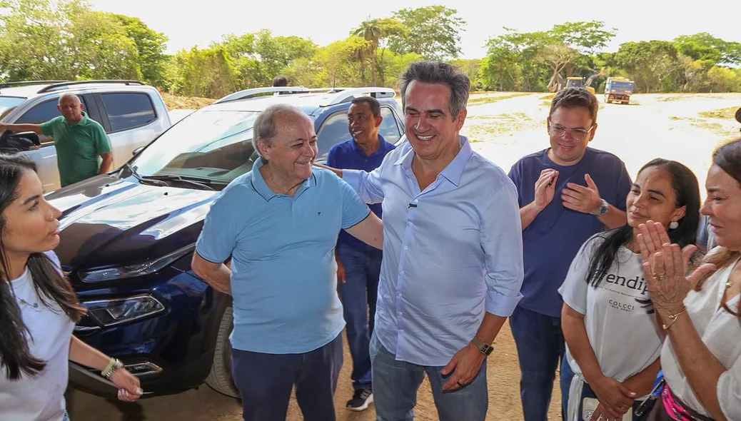 Momento da visita à obra