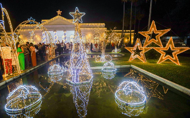 Palácio de Karnak e avenida Antonino Freire ganham decoração natalina com tecnologia e espaços instagramáveis