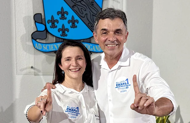 Paulo Henrique Pinheiro e Fábia Buenos Aires