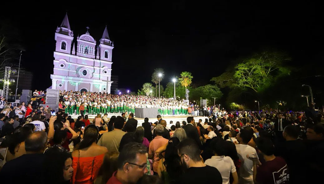 Piauienses celebram espírito natalino com apresentações culturais temáticas