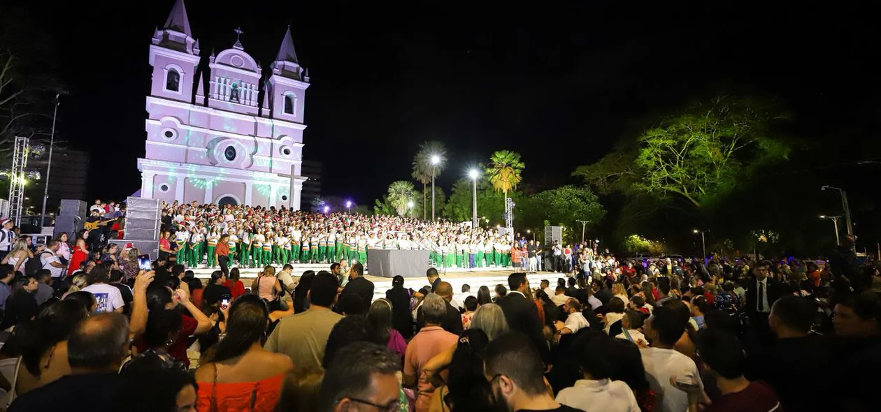 Piauienses celebram espírito natalino com apresentações culturais temáticas