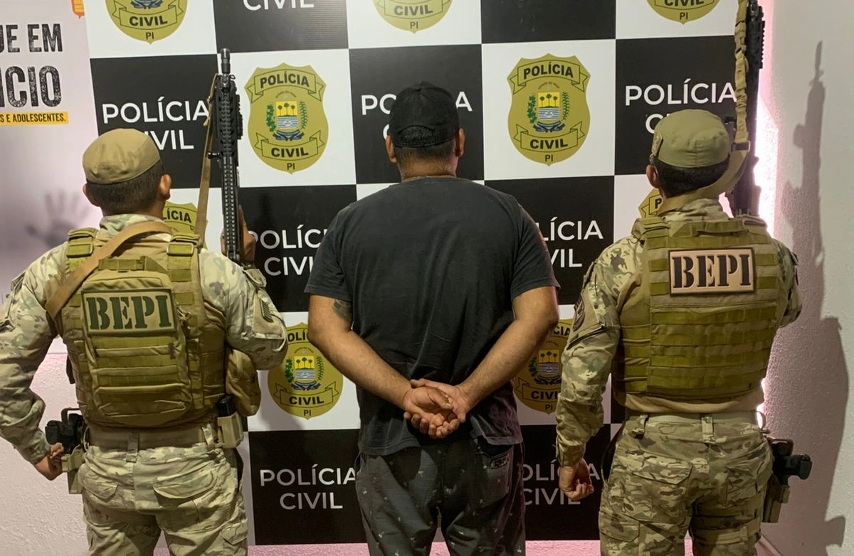 PM prende homem por porte ilegal de arma de fogo em Piracuruca