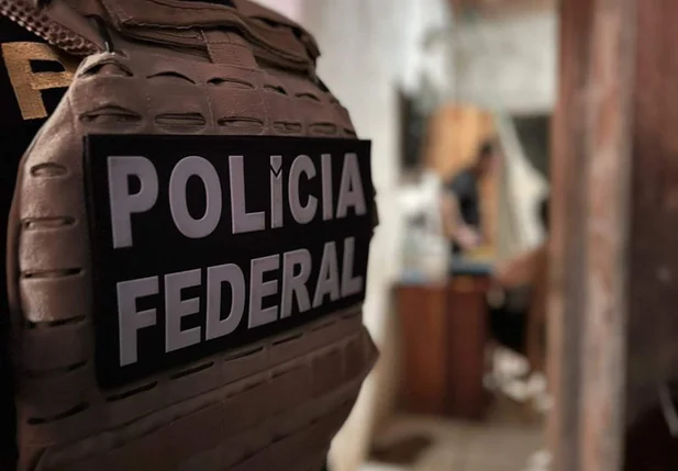 Polícia Federal realiza operação contra o tráfico de drogas no Acre