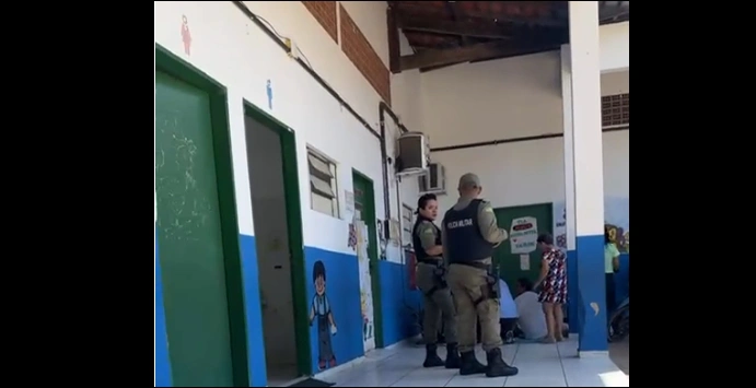 Polícia Militar foi acionada para conter homem na Escola Municipal Lozinha Bezerra