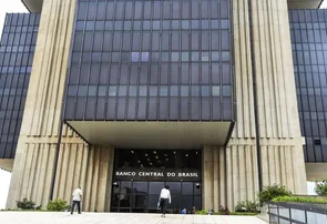 Brasileiros ainda têm R$ 10,3 bilhões esquecidos para resgatar, informa Banco Central