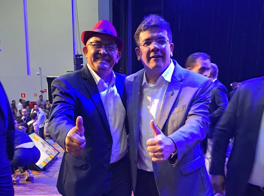 Prefeito Abdoral Melo juntamente com o governador Rafael Fonteles