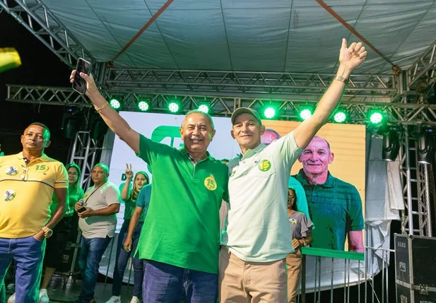 Prefeito Dr. Erimar e vice-prefeito Francisco Coutinho