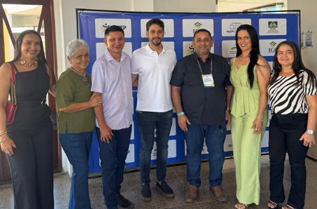 Prefeito Marcos Mateus participa do Congresso Estadual de Vereadores ao lado do grupo de parlamentares de São João da Fronteira