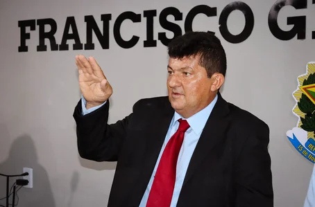 Prefeito Reginaldo Raimundo Rodrigues, o Molão