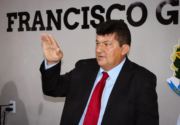 Prefeito Reginaldo Raimundo Rodrigues, o Molão