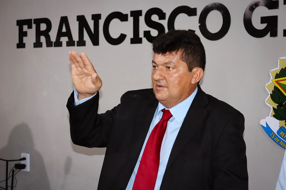Prefeito Reginaldo Raimundo Rodrigues, o Molão
