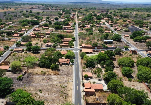 Prefeitura de Francinópolis executa sinalização horizontal em bairros e localidades rurais