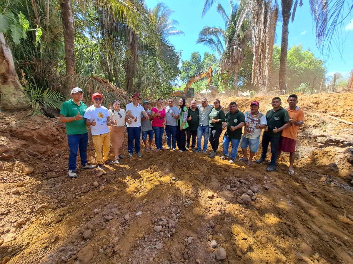 Prefeitura de São João do Arraial inicia revitalização de riacho na localidade São José dos Órfãos