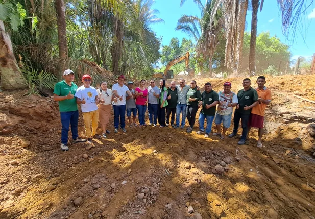 Prefeitura de São João do Arraial inicia revitalização de riacho na localidade São José dos Órfãos