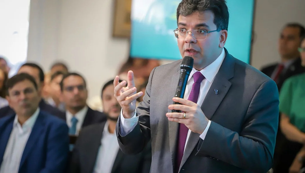 Rafael Fonteles lança programa com 53 mil vagas para formação profissional