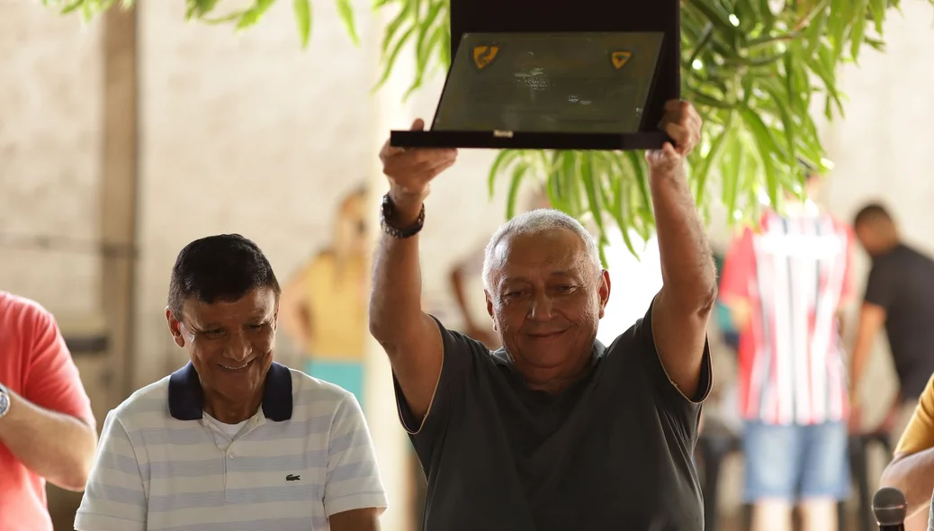 Robert Brown foi homenageado