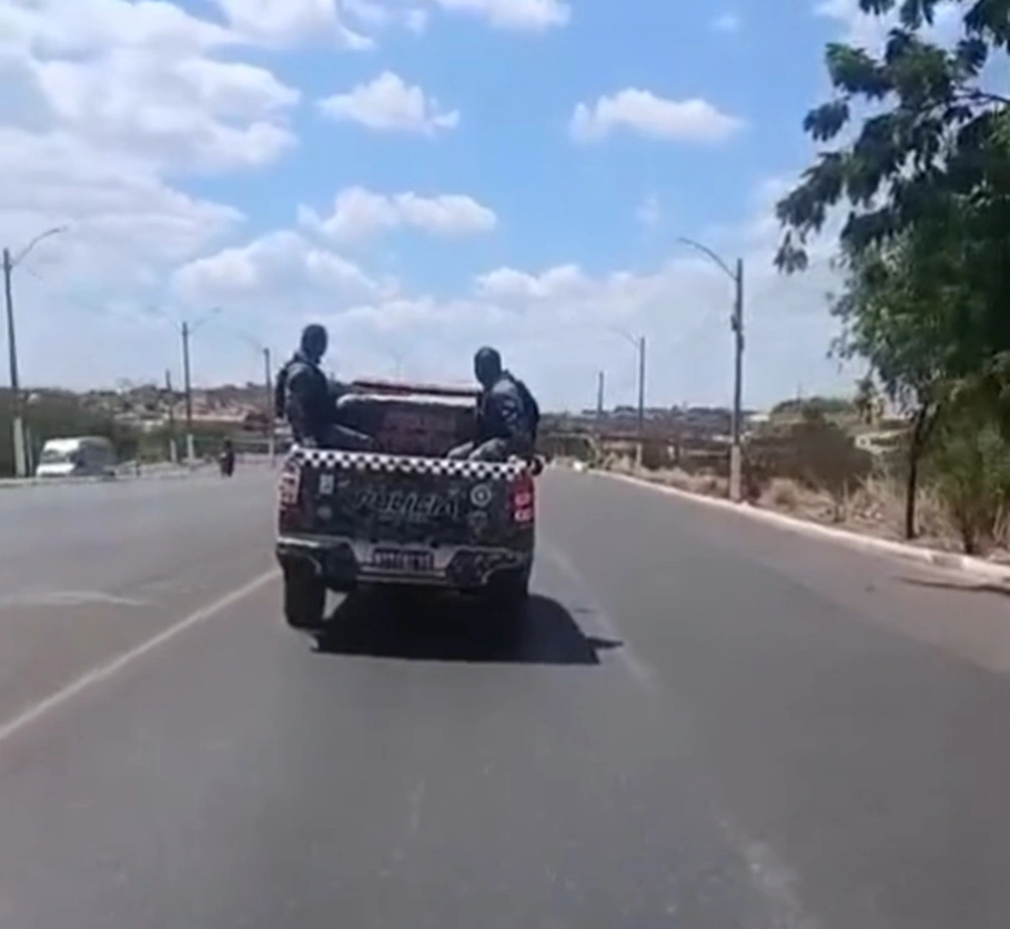 Suspeito reagiu à ação policial