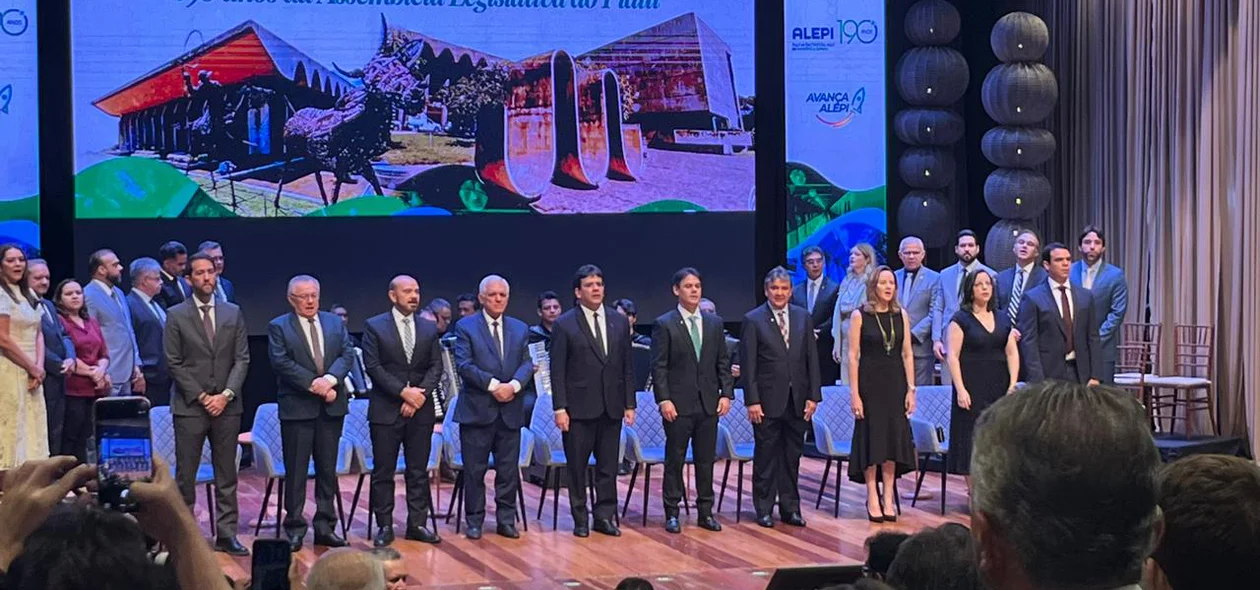 Autoridades presentes no evento