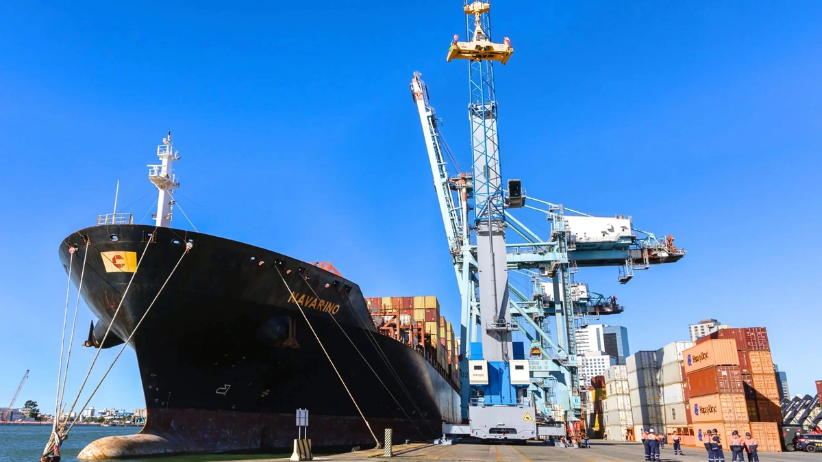 Cargas no Porto de Itajaí