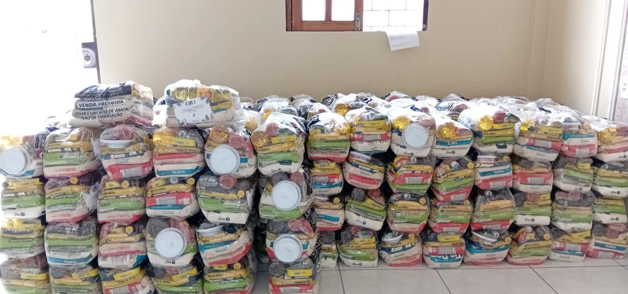 Cestas básicas doadas
