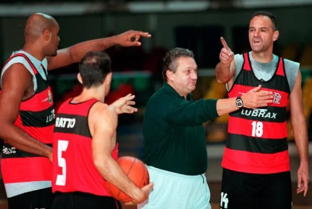 Cláudio Mortari, técnico marcante do basquete brasileiro