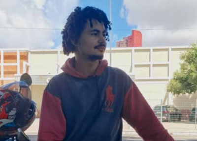 Darlan de Oliveira da Silva teve moto e celular roubados