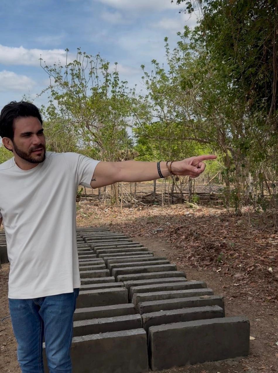 Deputado Dr. Marcus Kalume investe em obras nas comunidades comunidades de Lagoa de São Francisco e Floriano