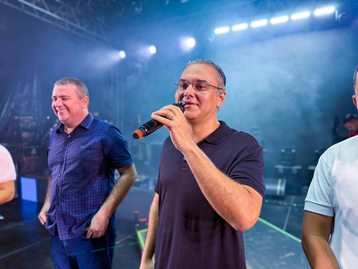 Deputado Firmino Paulo participa das comemorações pelos 87 anos de Bom Jesus