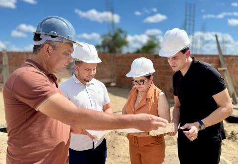 Educação infantil ganha reforço com avanço das obras da creche Proinfância no bairro Cruviana