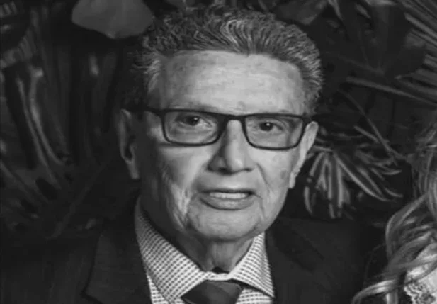 Ex-ministro da Educação Carlos Alberto Chiarelli