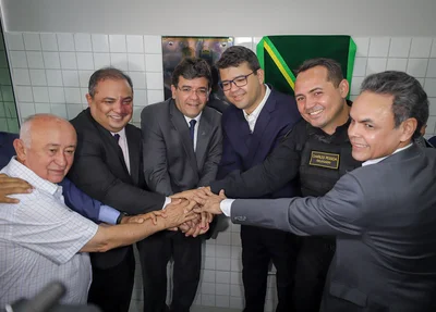 Governador inaugura nova sede da Polícia Civil