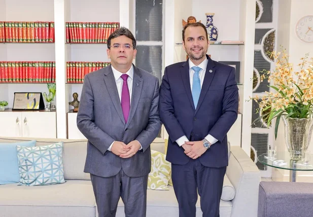 Governador Rafael Fonteles e advogado Mário Basílio