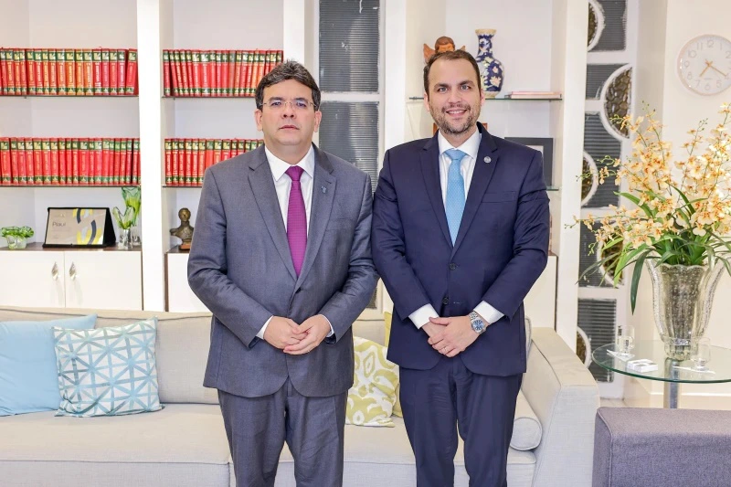 Governador Rafael Fonteles e advogado Mário Basílio
