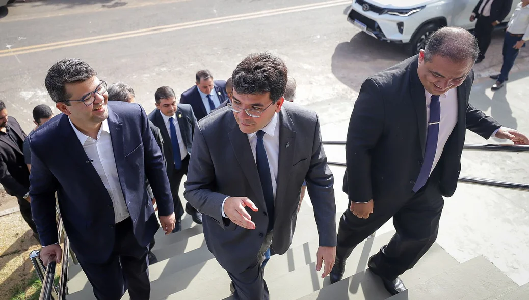 Governador Rafael Fonteles, secretário Chico Lucas e delegado-geral Luccy Keiko