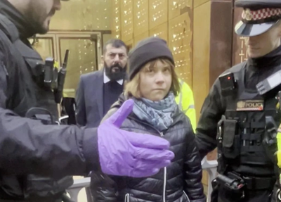 Greta Thunberg é presa em Londres em manifestação pró-Palestina