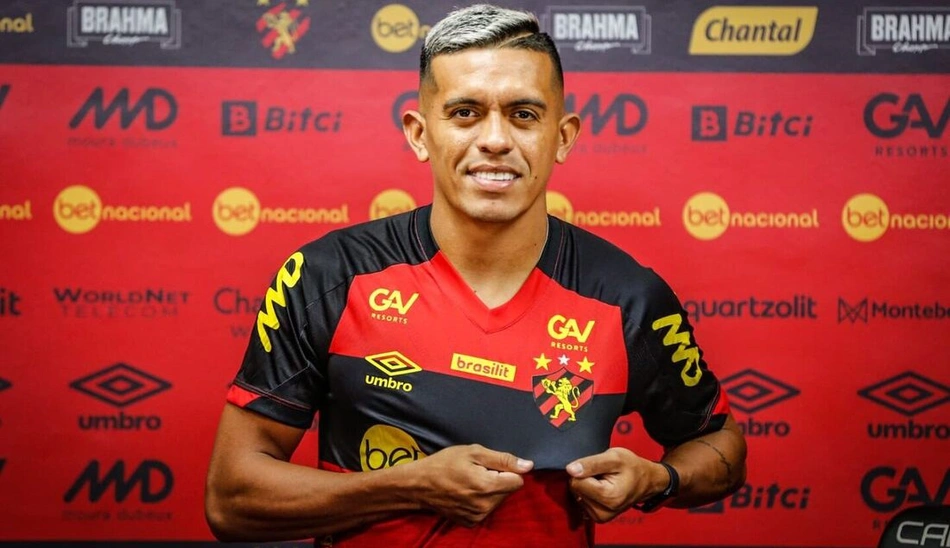Igor Cariús, lateral do Sport