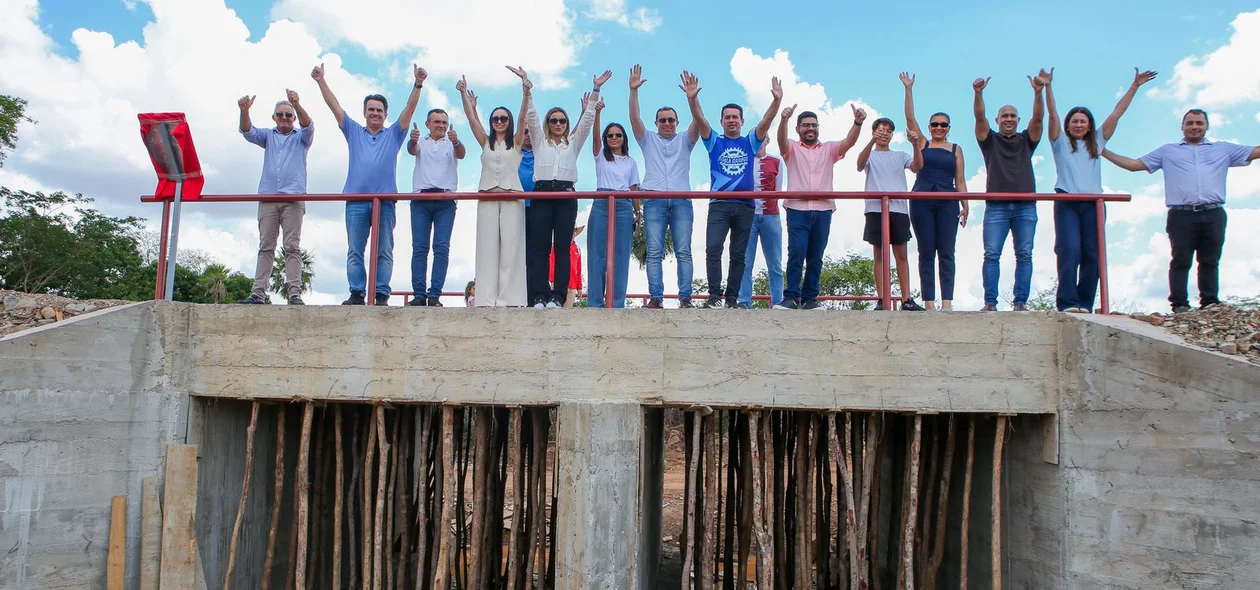 O senador Ciro Nogueira (Progressistas) cumpre, por toda esta sexta-feira (26), uma agenda bastante movimentada pelo interior do Piauí.