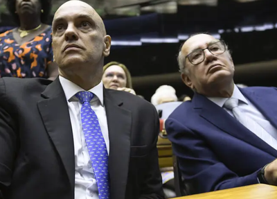 Os ministros Alexandre de Moraes e Gilmar Mendes