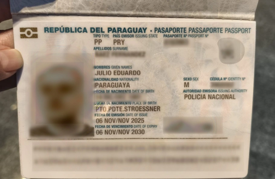 Passaporte usado por Silvinei Vasques