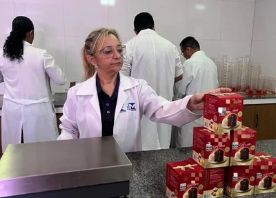 Perícia dos produtos coletados durante a Operação Natal