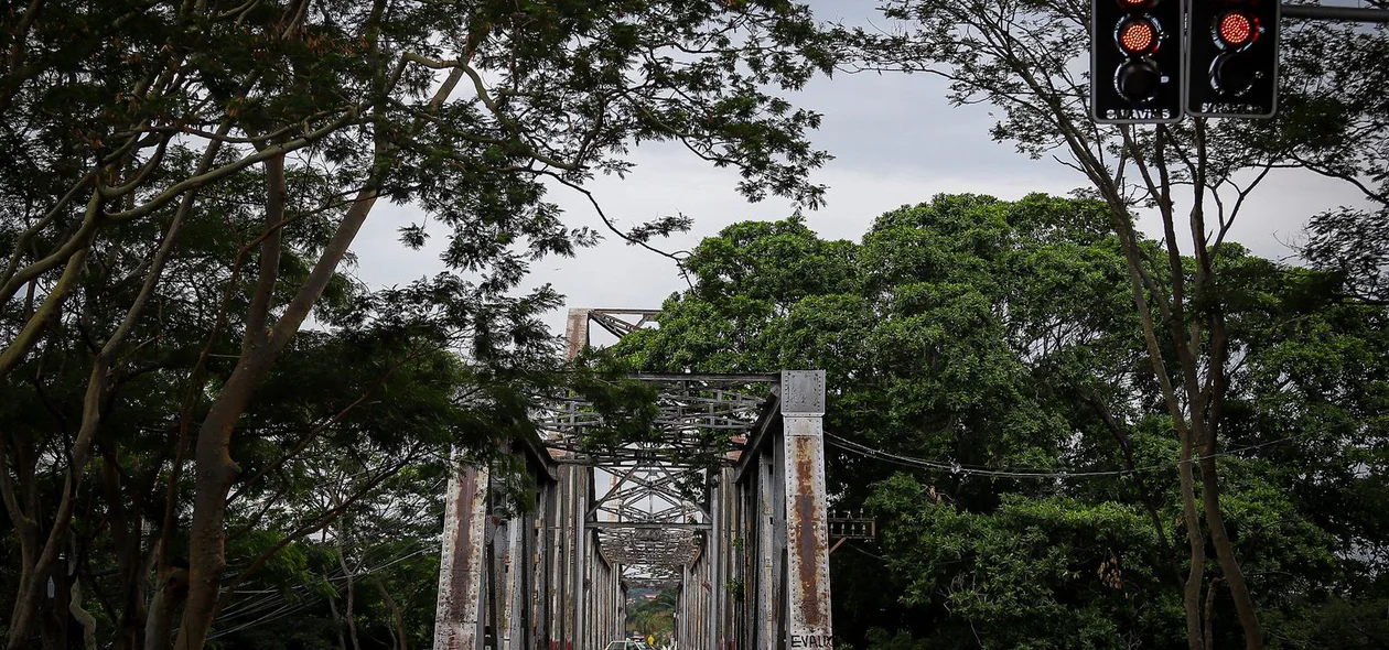 Ponte Metálica João Luís Ferreira