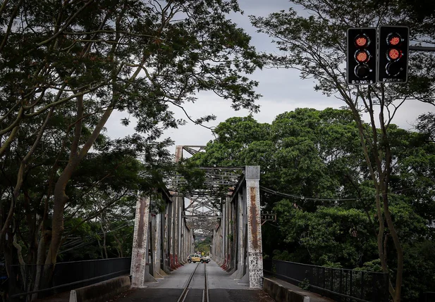 Ponte Metálica João Luís Ferreira