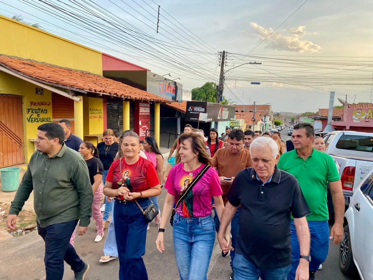 Prefeita Ivanária Sampaio prestigia encerramento dos festejos de Santa Luzia em Luzilândia