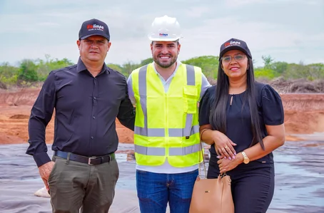 Prefeito de Aroazes realiza visita técnica ao aterro sanitário de Ipiranga