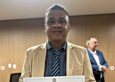 Prefeito Fabiano Lira