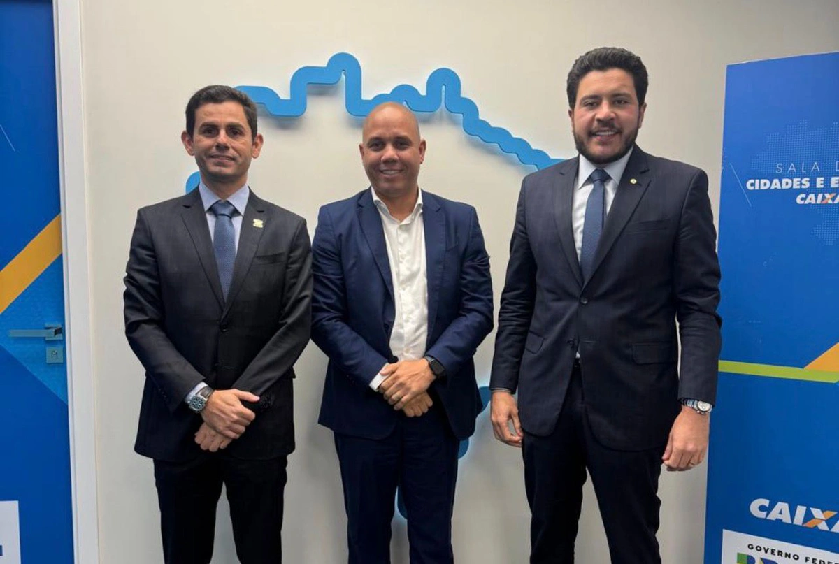 Prefeito Júnior Abreu avança tratativas para instalação de agência da Caixa em Castelo do Piauí