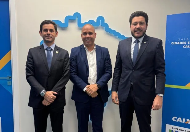 Prefeito Júnior Abreu avança tratativas para instalação de agência da Caixa em Castelo do Piauí